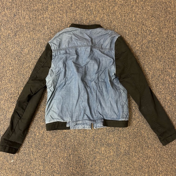 Bomber Jacket - Picture 2 of 3